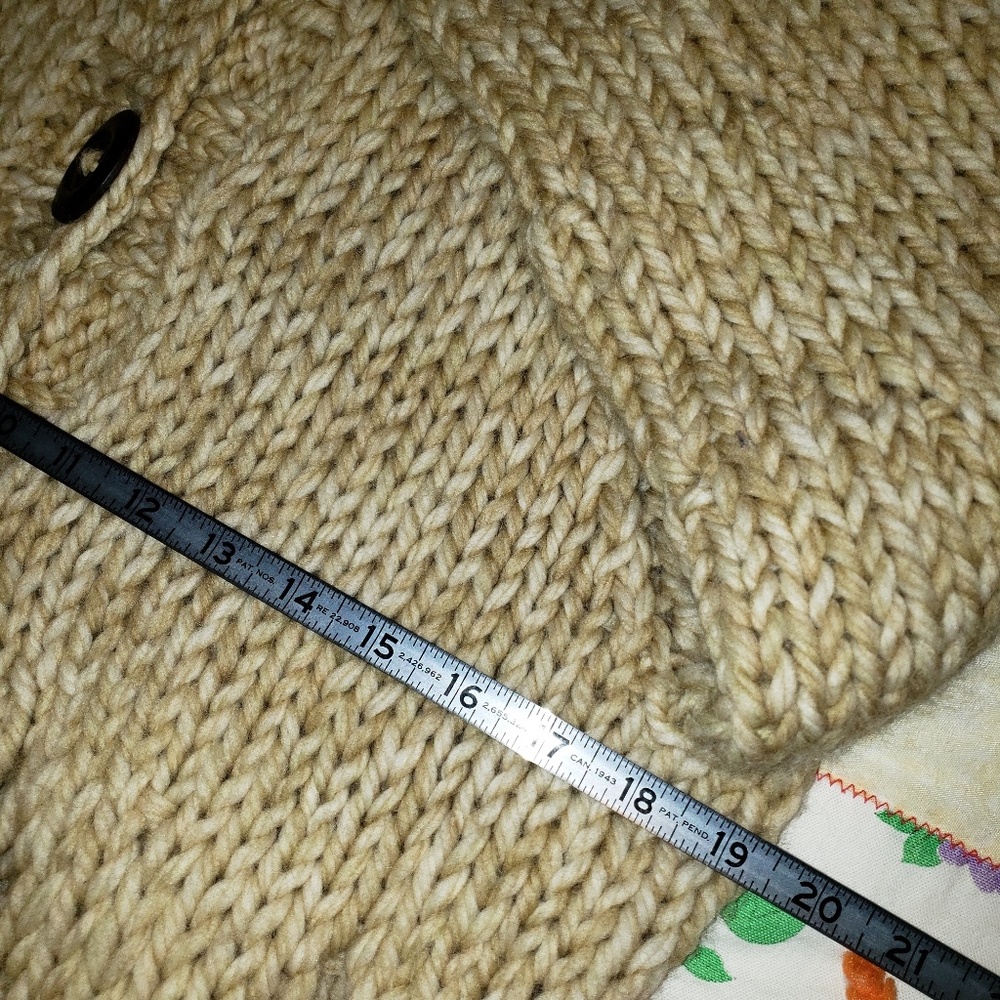 Hand Knit Wool Jacket - Picture 7 of 7